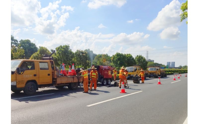 Pothole patching in Nanlang