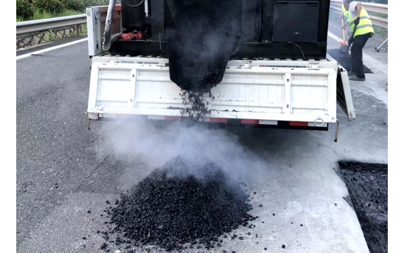 How to Hot Patch Asphalt